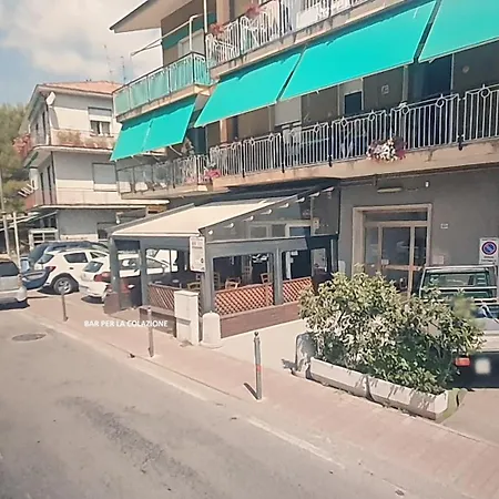 Close To Golf Executive With Balcony * Ραπάλο