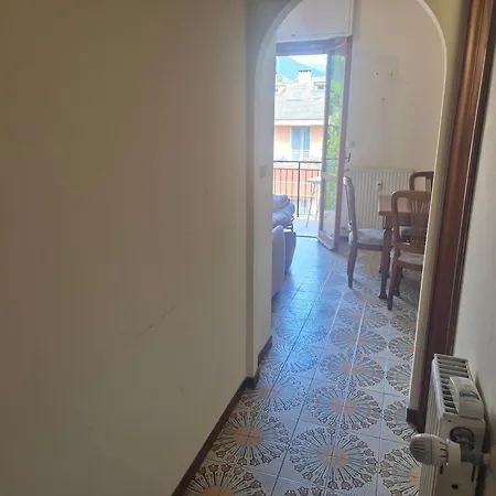 Close To Golf Executive With Balcony *