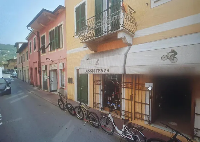 Close To Golf Executive With Balcony * Rapallo