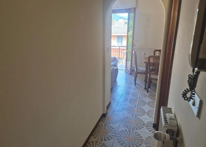 Close To Golf Executive With Balcony *