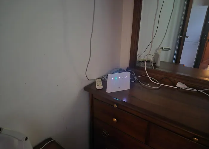 아파트 Close To Golf Executive With Balcony